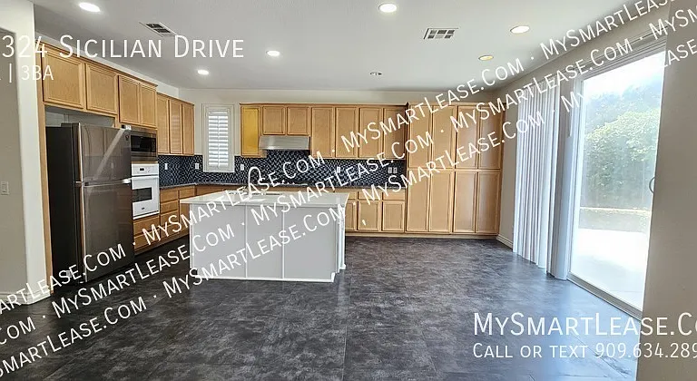 10324 Sicilian Dr — Photo 4