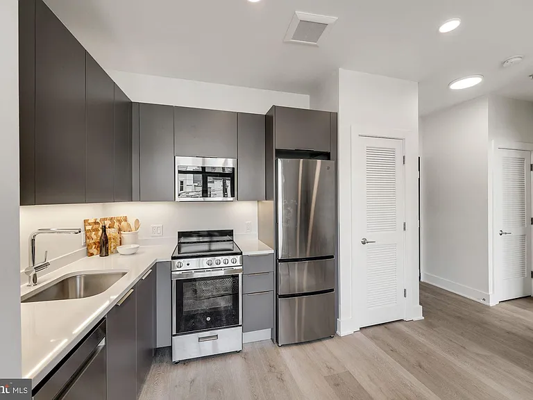 3831 Georgia Ave NW #502 — Photo 3