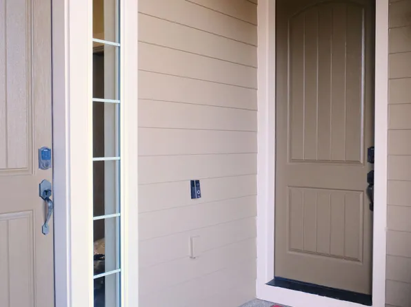 13704 NW 52nd Ave #B, Vancouver, WA 98685