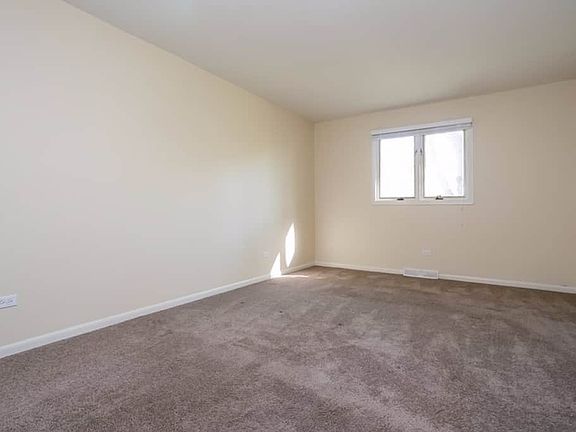 3rd image of 301 S Champlain Ave