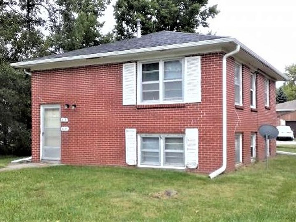 1st image of 2345-2347 F St #2345