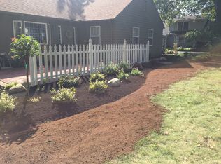 1905 Camelot Ln, Findlay, OH 45840