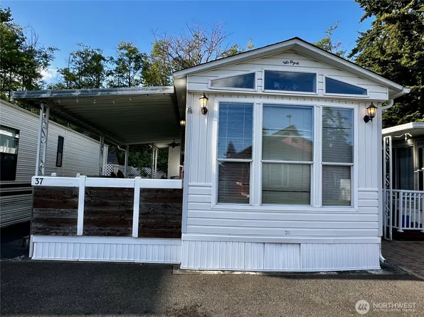 4980 Morgan Drive #37, Birch Bay, WA 98230