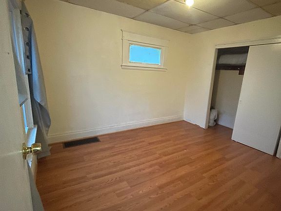 4th image of 1209 Kensington Ave