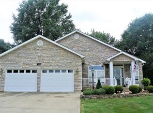 289 Wilshire Dr, Hebron, OH 43025