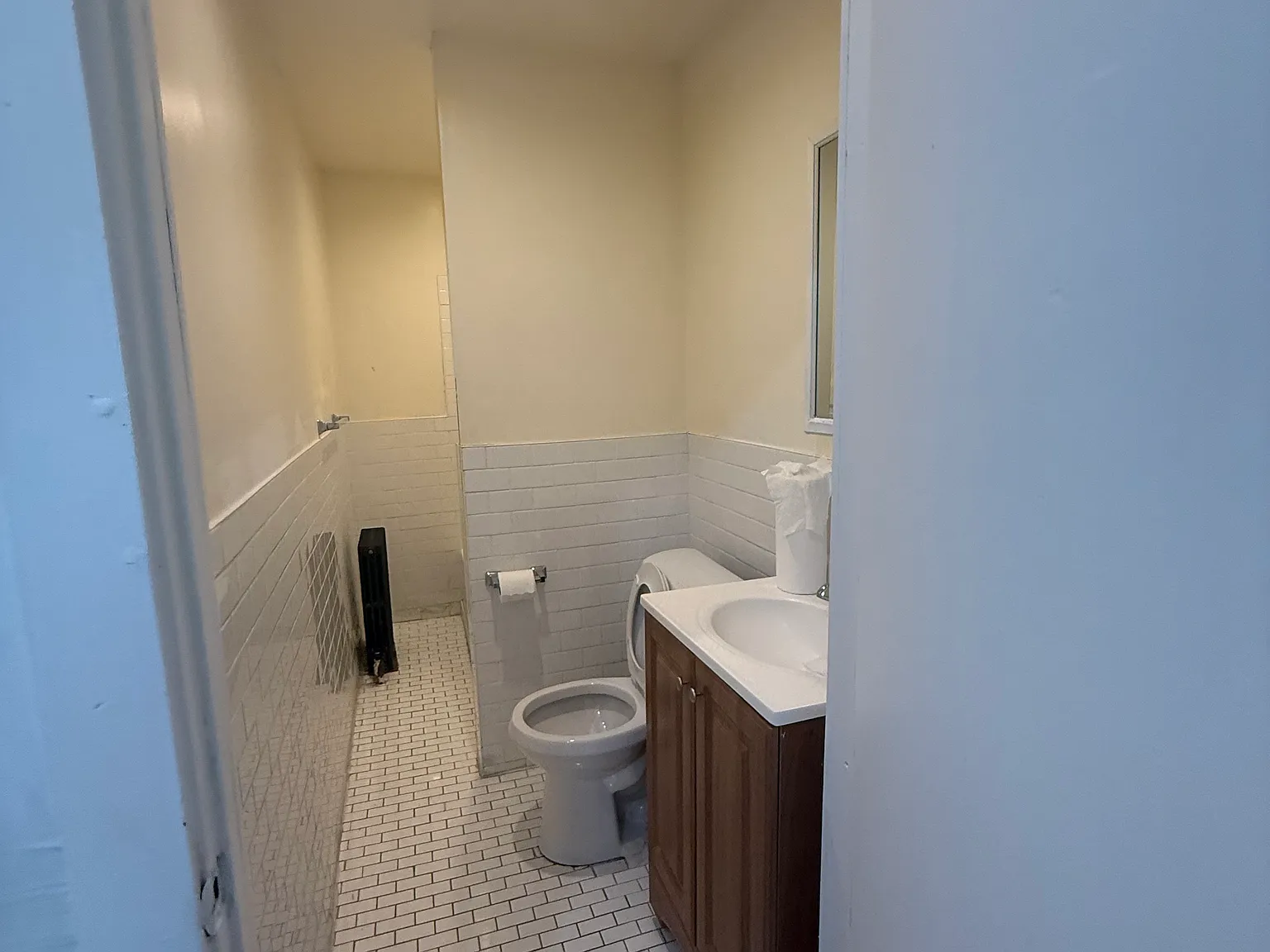 1 bed, 800 sqft, $1,800 — Photo 2