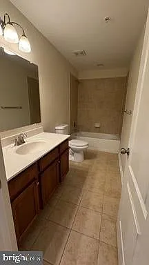 11151 Saint Christopher Dr — Photo 32