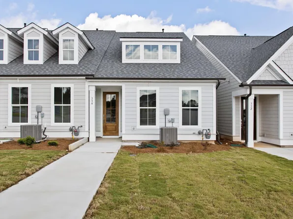 334 Lake Greenwood Blvd, Greenwood, SC 29649