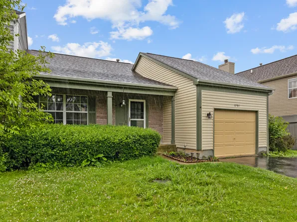 1791 Barnhill Dr, Mundelein, IL 60060