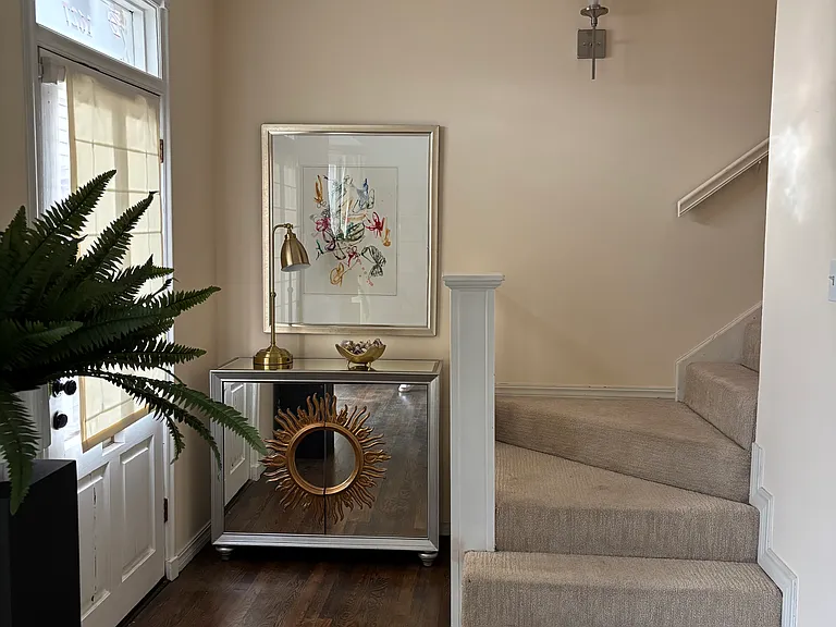 Entry on entry level