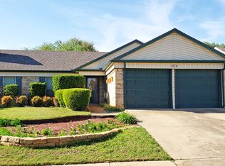 1716 Buckeye Dr, Flower Mound, TX 75028