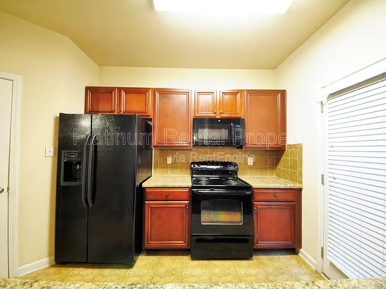 2886 Ridgeview Dr SW — Photo 8