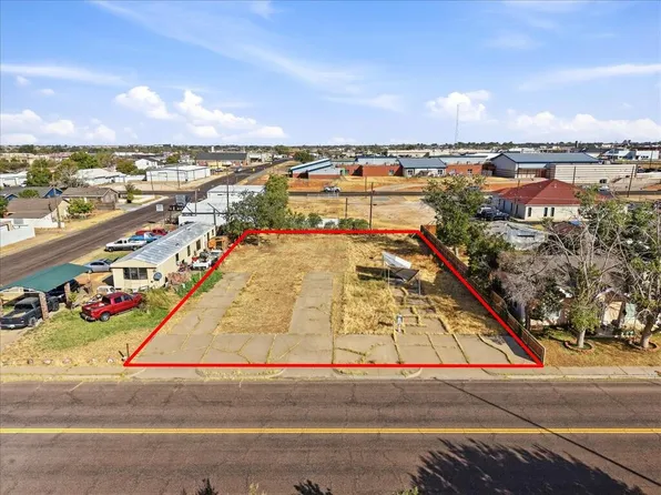 907 E 4th St, Odessa, TX 79761