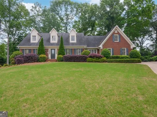 5208 Fox Hill Ct, Peachtree Corners, GA 30092