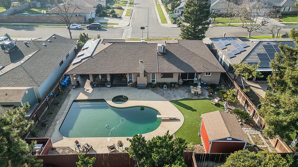 Property photo 3