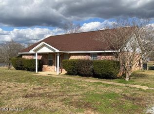 5215 Old Hillsboro Rd, Forest, MS 39074