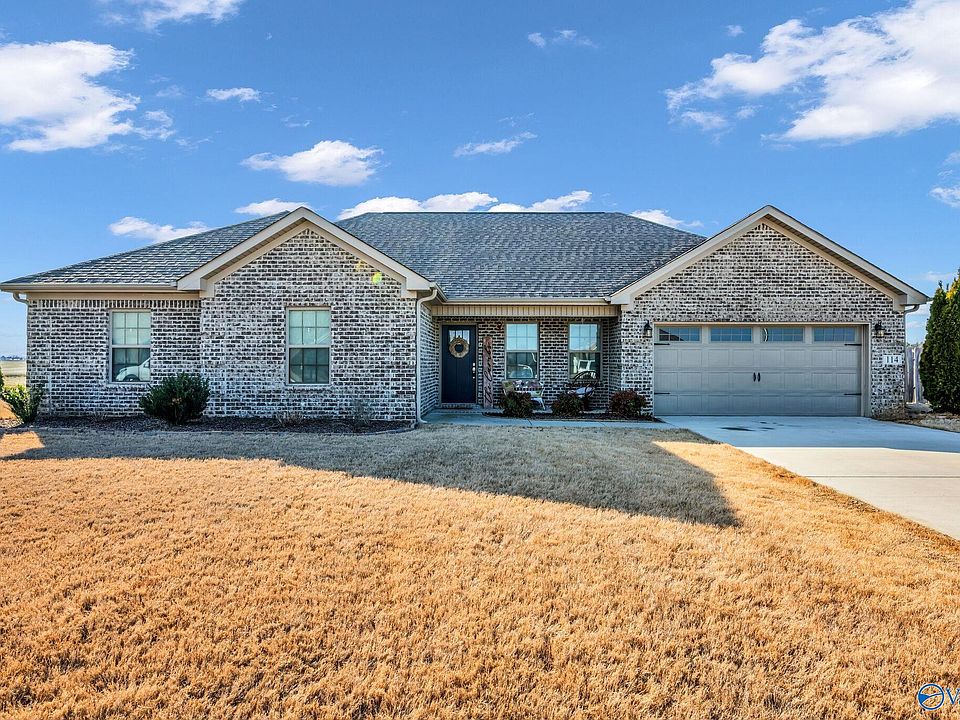1st image of 114 Stillwood Dr