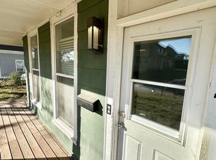 3302 Maple St, Omaha, NE 68111