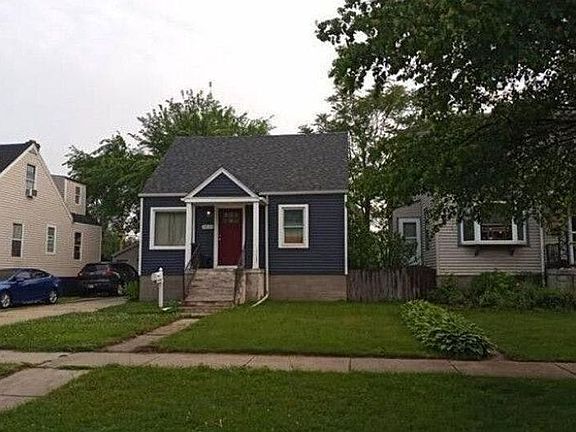 2nd image of 3029 163rd Pl