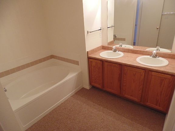 4th image of 9000 Twin Harbor Ave NW