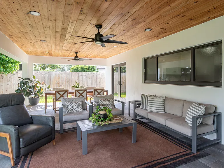 335 Franklin Rd — Photo 37