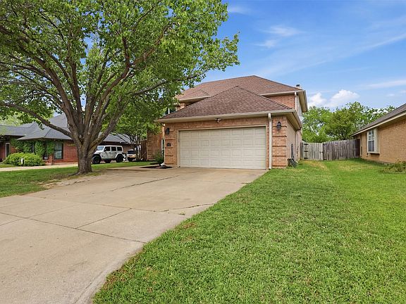 2nd image of 7433 Steward Ln
