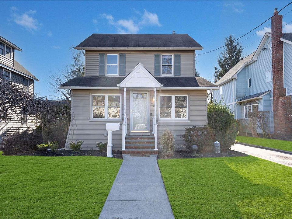1st image of 202 Linden Street