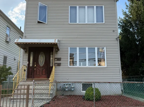 27 Division Ave Floor 1, Garfield, NJ 07026