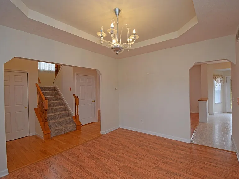 7867 Winding Creek Ct — Photo 5