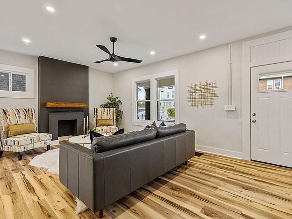 4th image of 610 Lilley Ave
