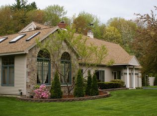 19 Causeway St, Hudson, MA 01749