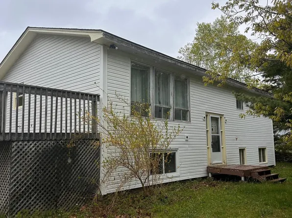 282 Croft Rd, Chester, NS B0J 1K0