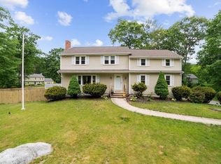 21 Olde Lantern Rd, Acton, MA 01720