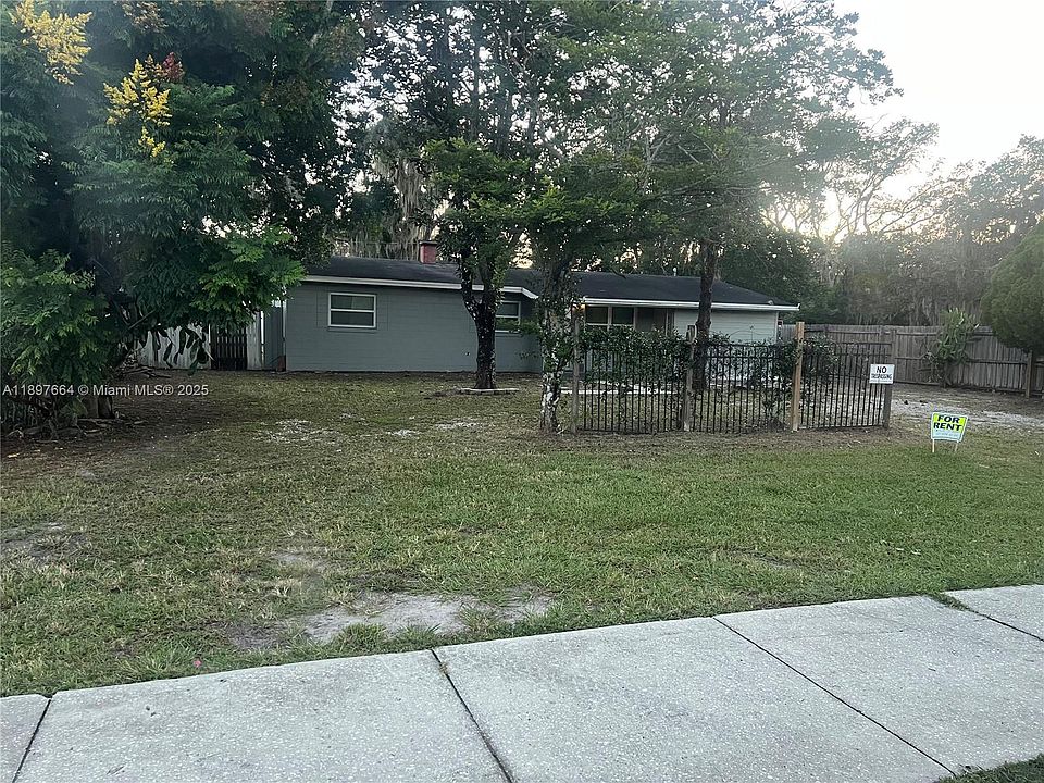 2nd image of 6632 Edgewater Dr
