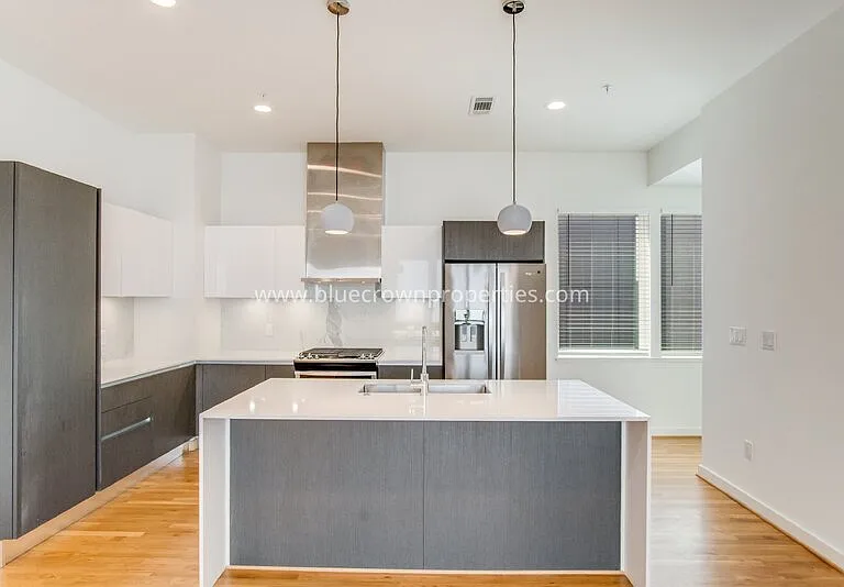 1515 S Akard St #402 — Photo 5