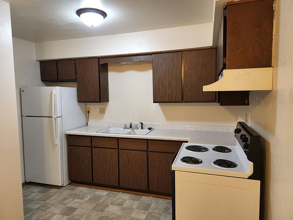 1st image of 346 Hill St APT 7
