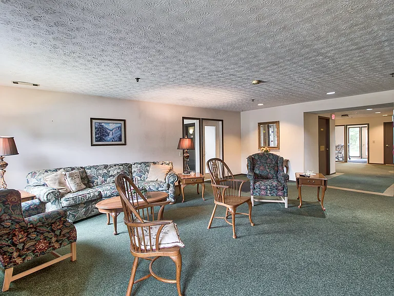 Colony Terrace Apartments — Photo 21