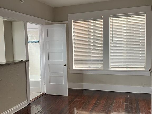 2nd image of 2626 N Broadway APT O