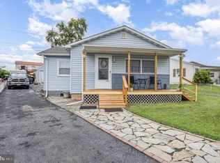 24 Gyro Dr, Baltimore, MD 21220