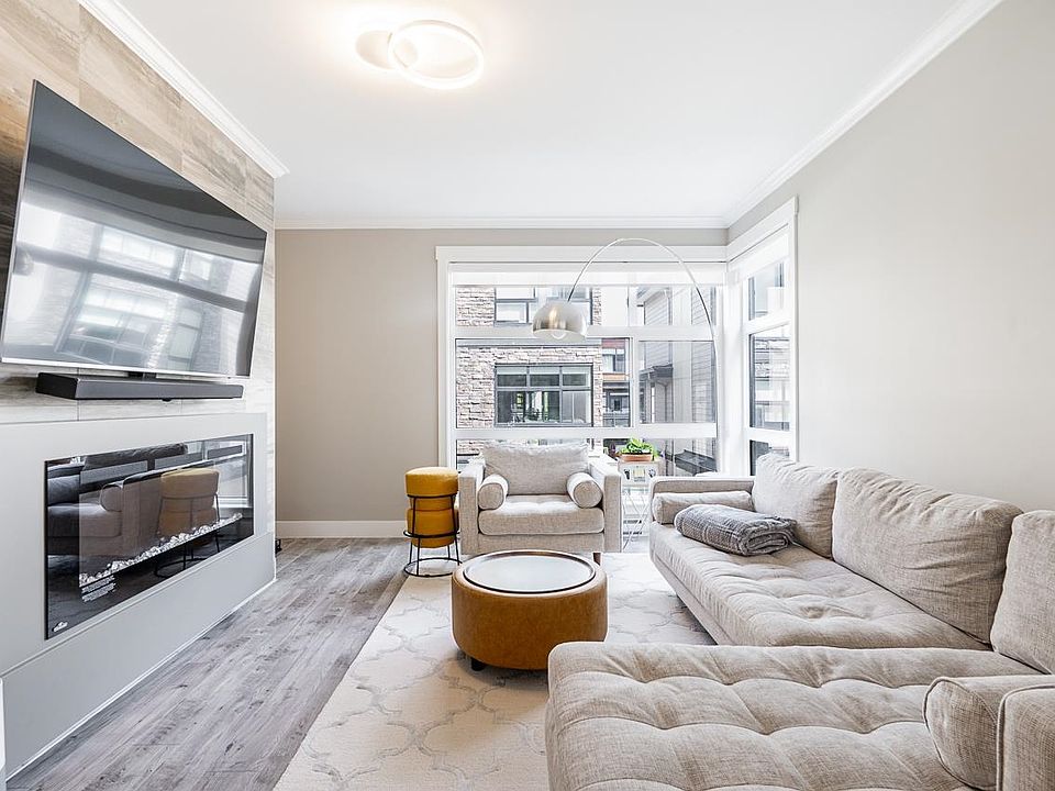 1st image of 16488 64th Ave #191