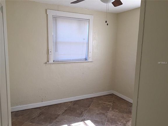 5th image of 1407 E 109th Ave