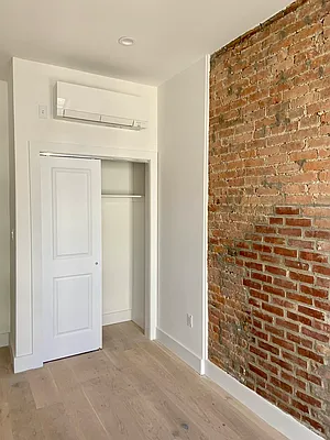 Rented by Metropolitan Property Group | media 11