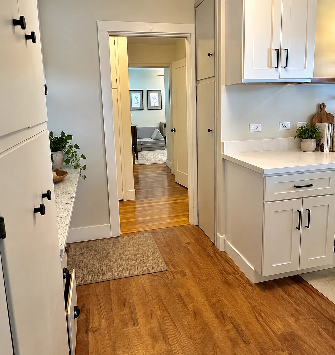 3 bed, 1316 sqft, $2,685 — Photo 4