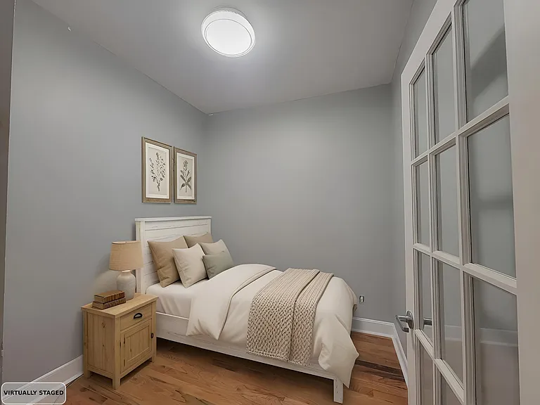 1862 Grove St #2R — Photo 7