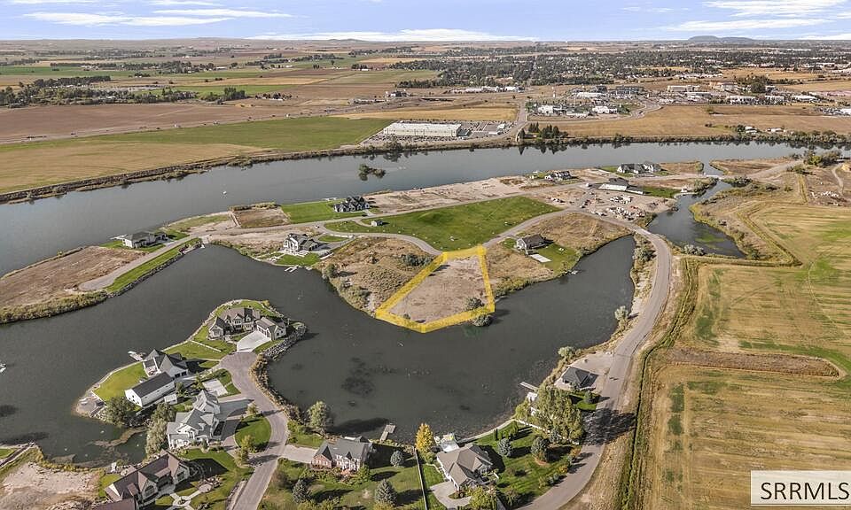 1st image of Harbor Ln
