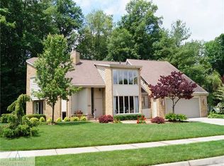 3797 Crooked Creek Dr, Okemos, MI 48864