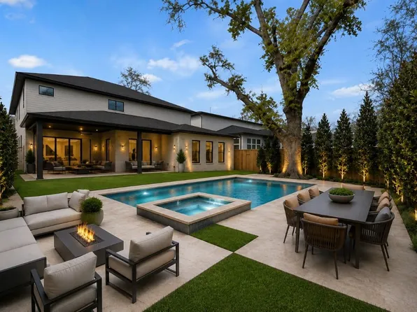 1504 Story St, Houston, TX 77055