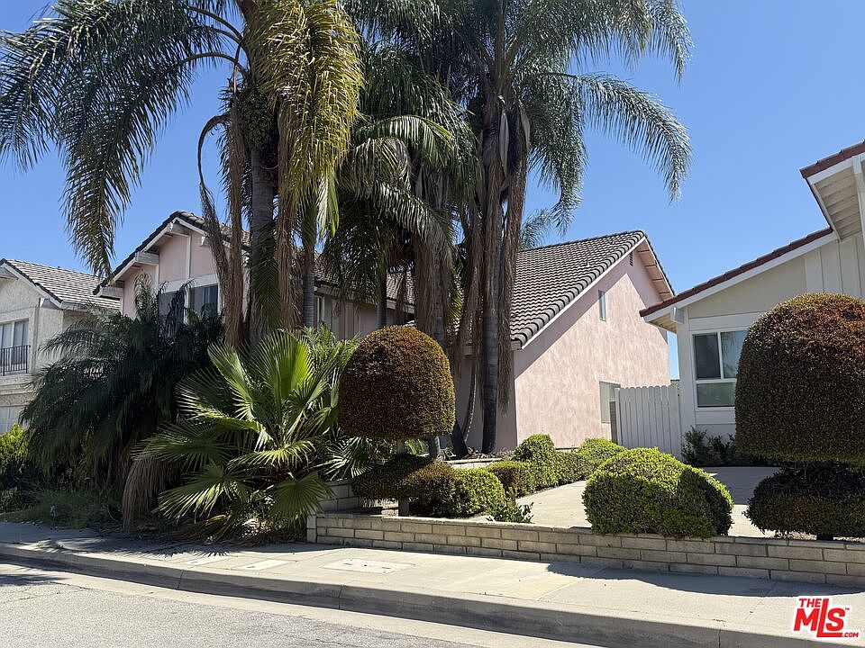 2nd image of 15502 Roper Ave