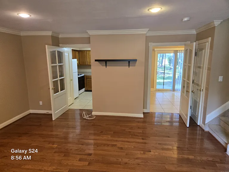 19 Dallenbach Ln — Photo 7