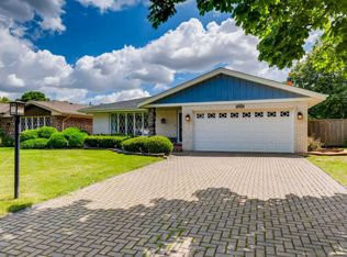 5719 S Ashland Ave, Countryside, IL
